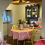 Lilac Terrace * Danby